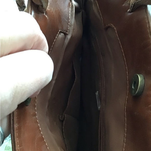 Women’s Mossimo Supply Co. Shoulder Purse - Picture 3 of 3